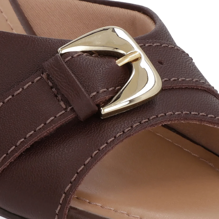 Tamanco Marrom Couro Enfeite - Imagem 9